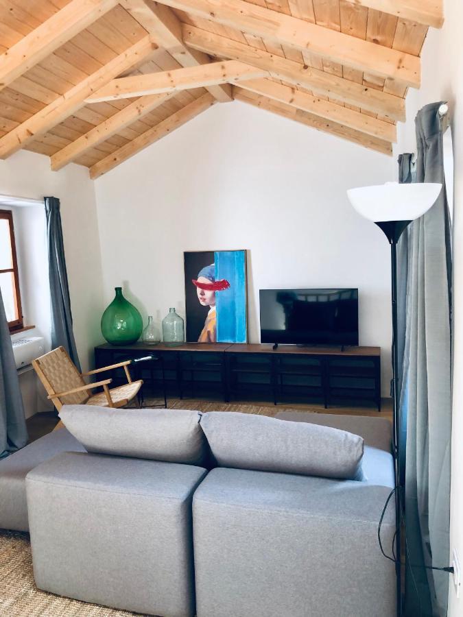 Seayou!***Charming 1-Bedroom Rental Unit In The Old City Center Of Црес Екстер'єр фото